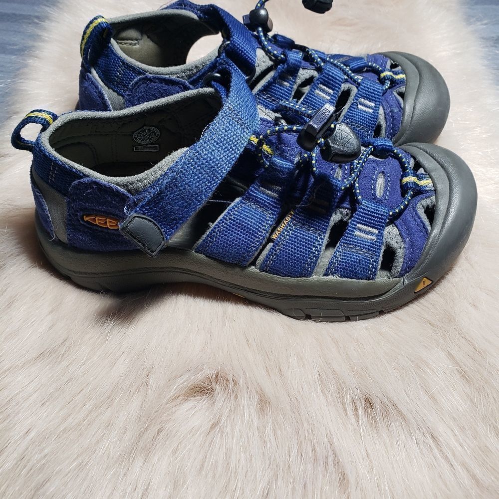 Keen Newport H2 Boys Navy Blue Hiking Water